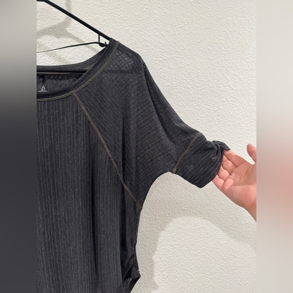 Prana Helani Lightweight Mesh Striped Short Sleeve Grey Athletic Yoga Top Small - Picture 6 of 16